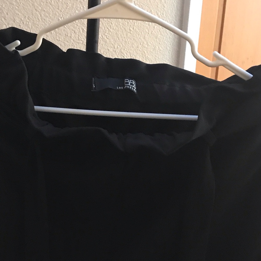 Black dress pants,ties in the front with black belt